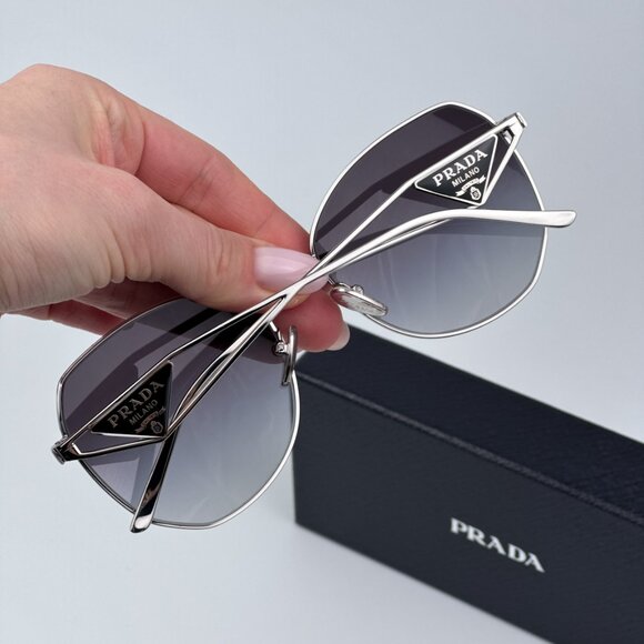 Prada Women BRAND NEW Sunglasses Silver Grey Gradient Geometric PR57YS 1BC5D1 - Picture 3 of 11